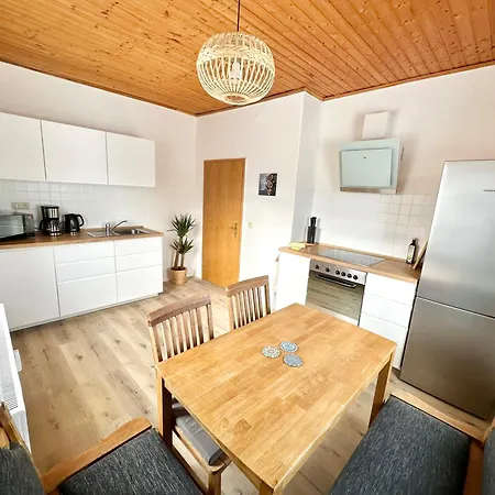 Appartamento Gemuetliches 3-raum-nest Im 2.og Mittweida