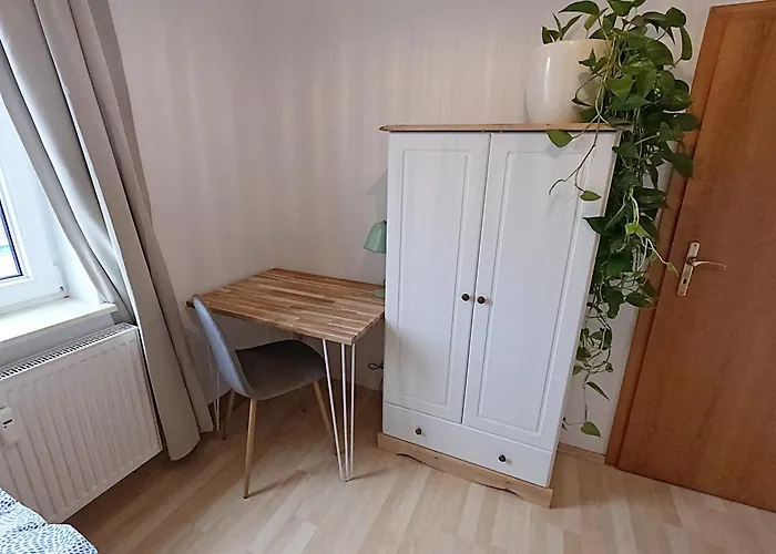 Gemuetliches 3-raum-nest Im 2.og Apartman *